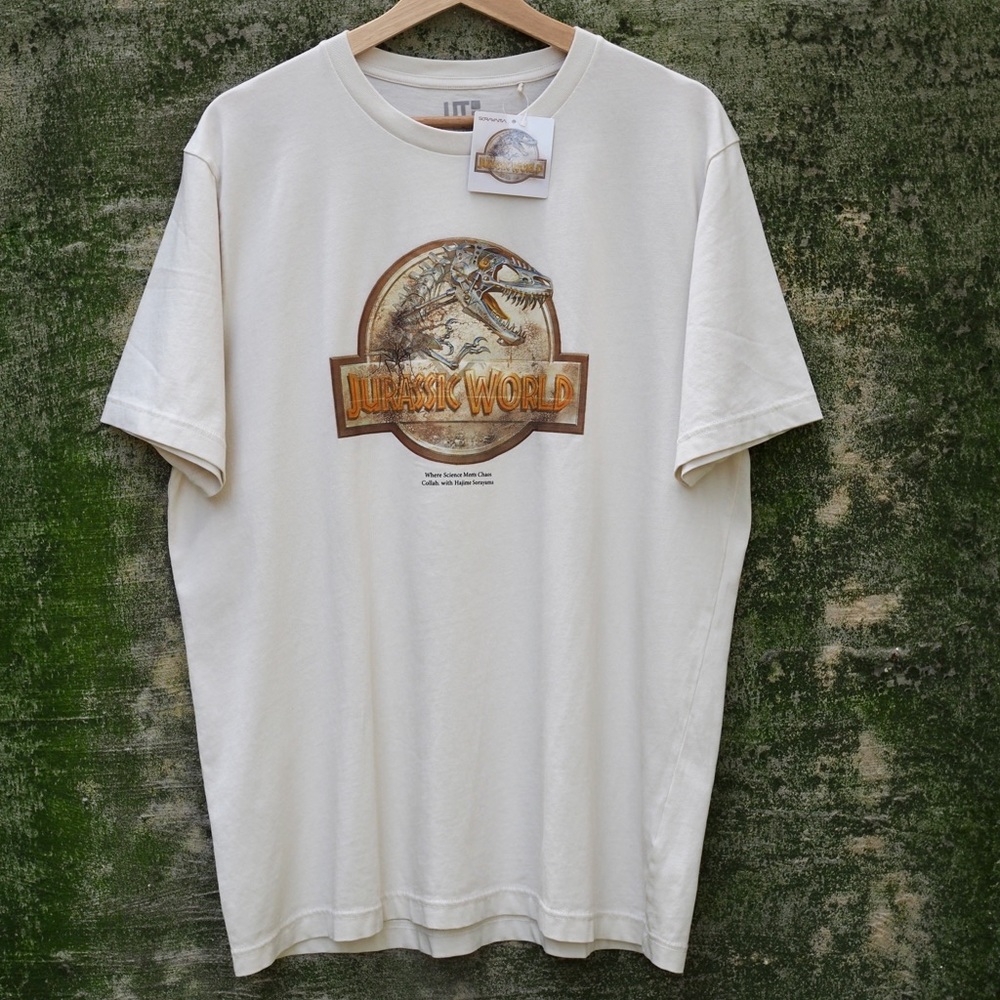 Jurassic world sorayama robot dinosaur t rex machine uniqlo t shirt